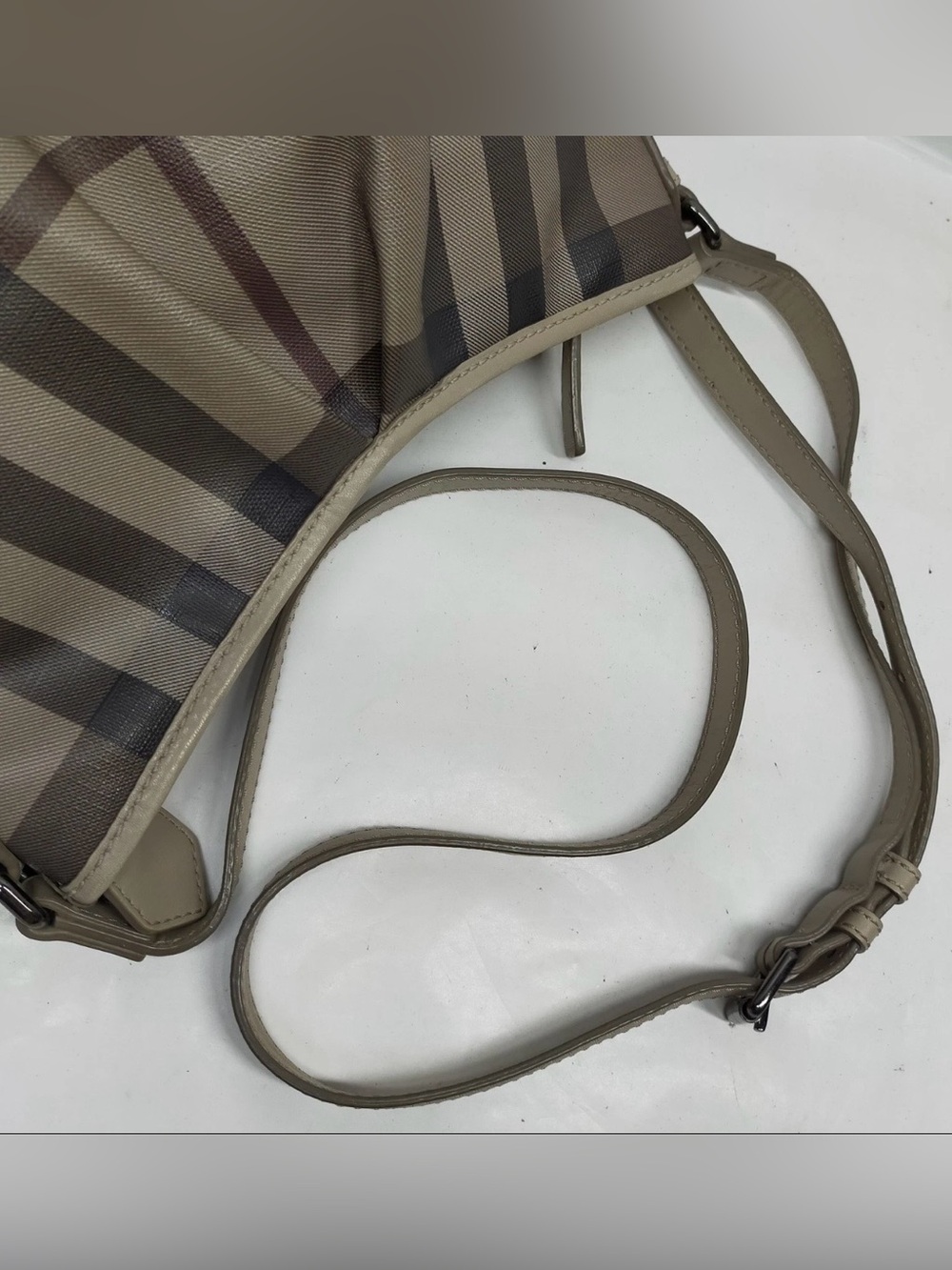 Burberry Beige Plaid Crossbody Bag with Black Accents - Picture 7 of 11